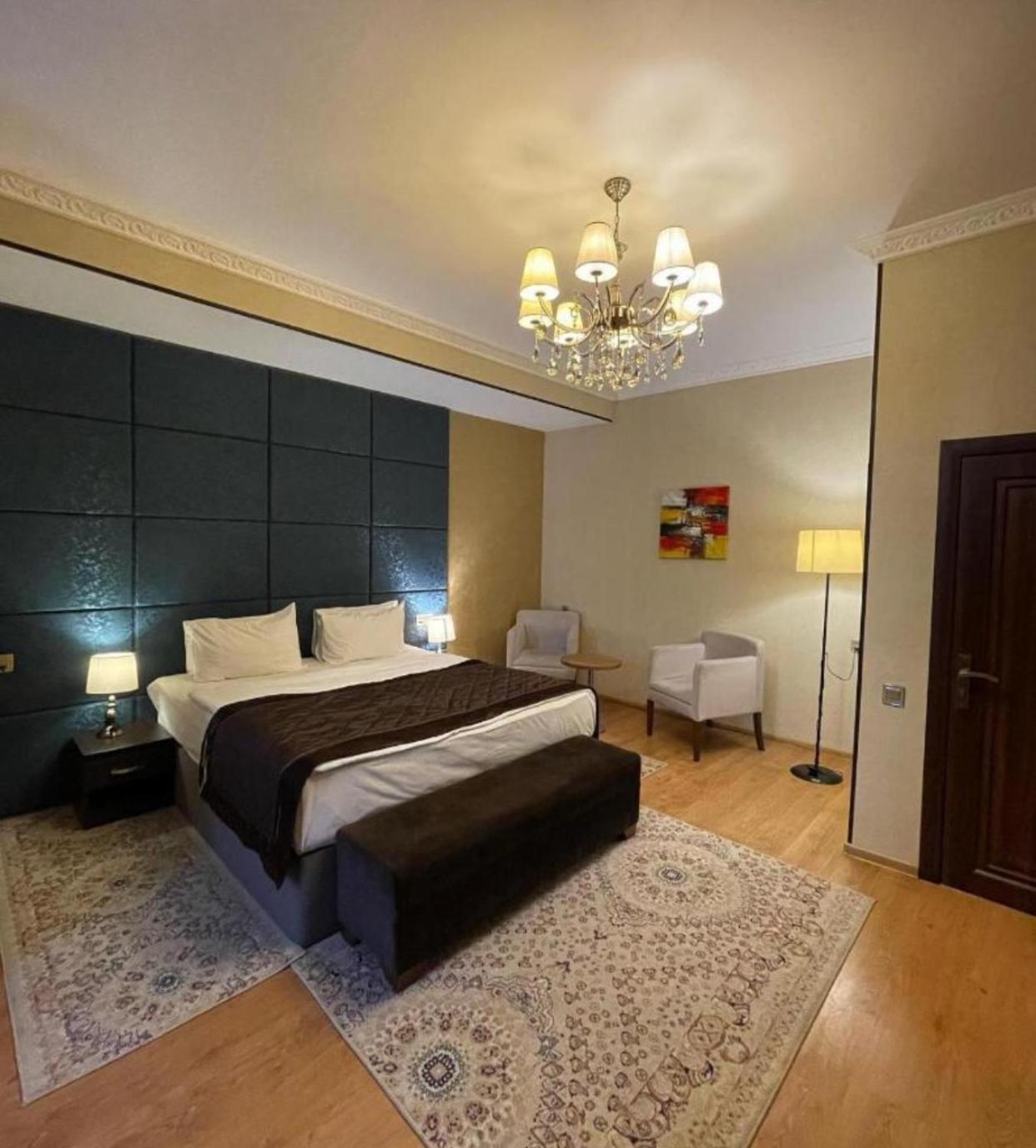 Hotel Grand Mirror à Baku Extérieur photo