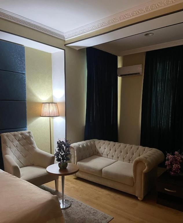 Hotel Grand Mirror à Baku Extérieur photo
